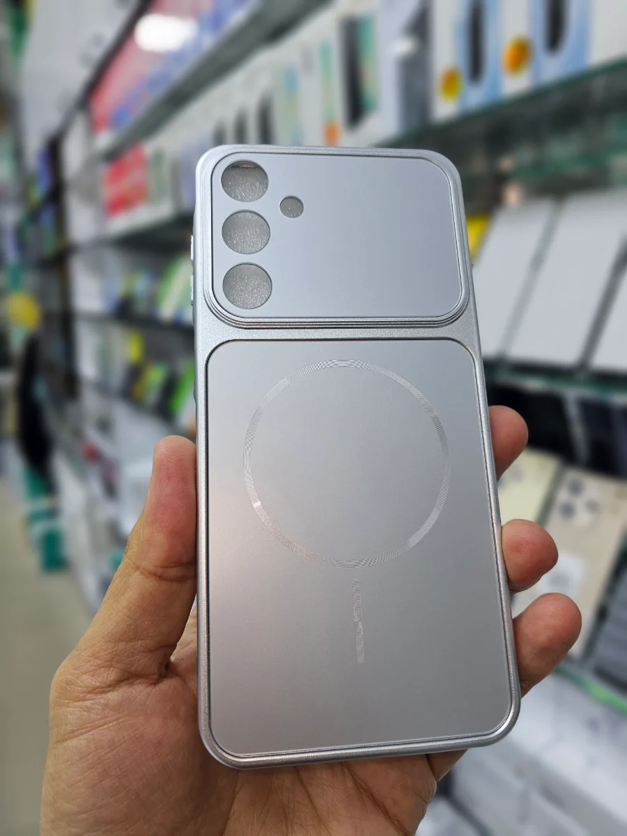 Фото галереи 303